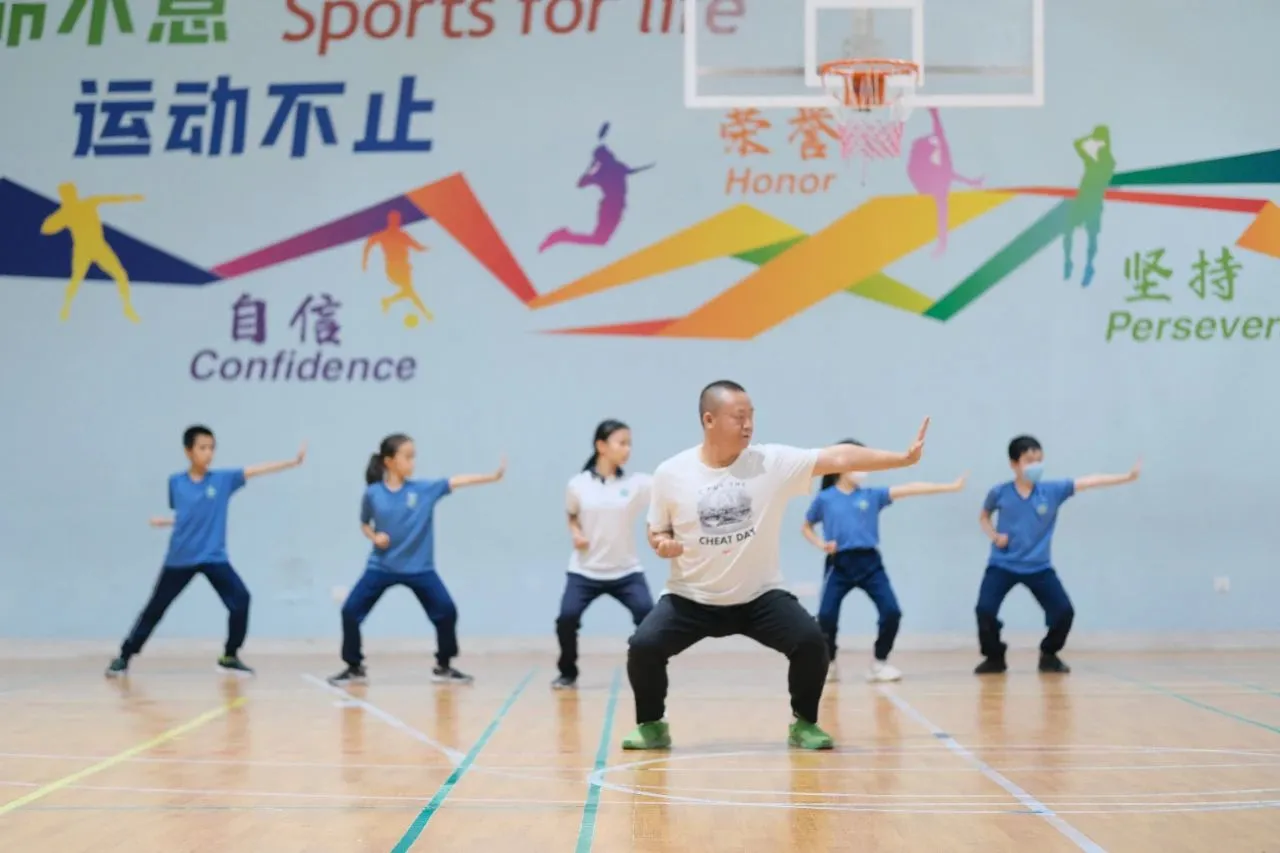 迪拜中国学校2024学年招生公告发布