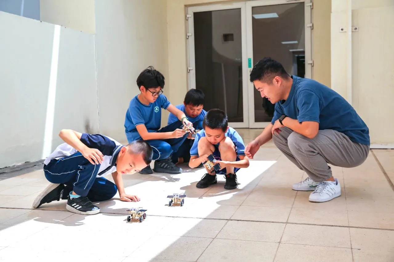 迪拜中国学校2024学年招生公告发布
